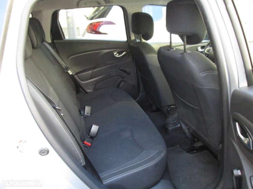 Renault Clio Sport Tourer 0.9 TCe Limited - 19