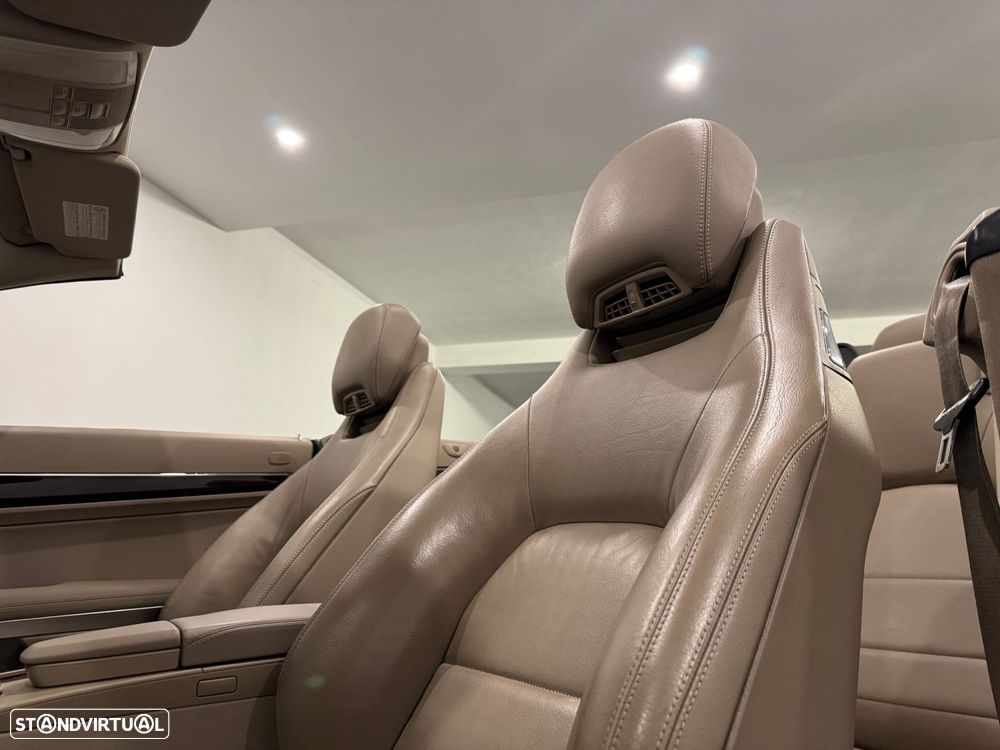 Mercedes-Benz E 220 CDi Avantgarde BlueEfficiency - 30