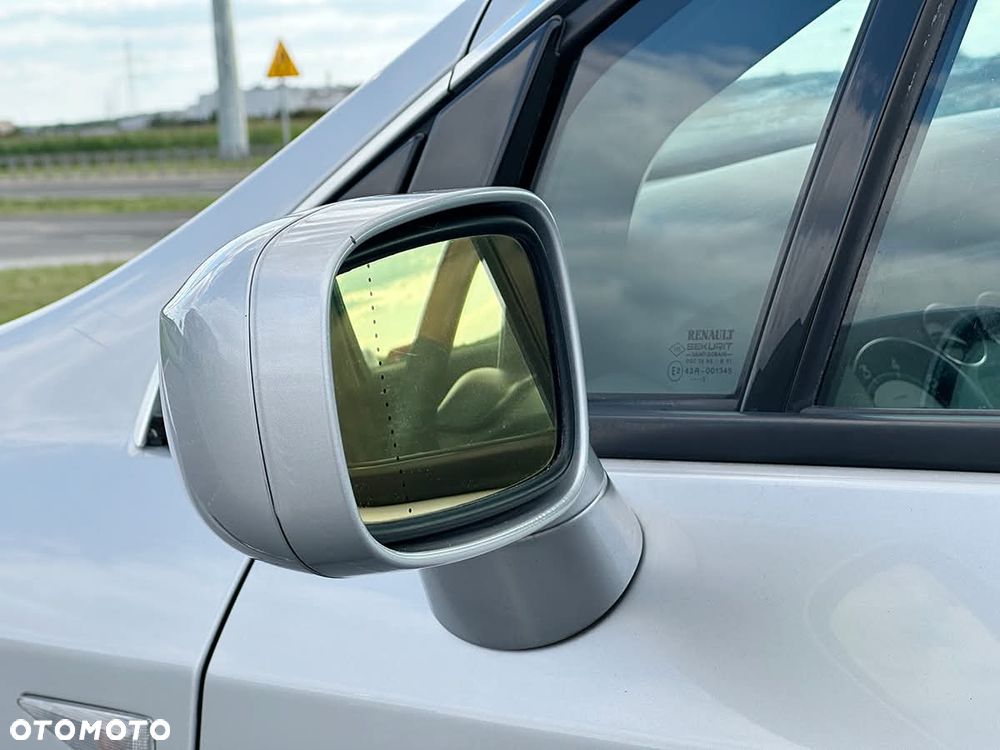 Renault Vel Satis 2.0 Turbo Initiale - 25