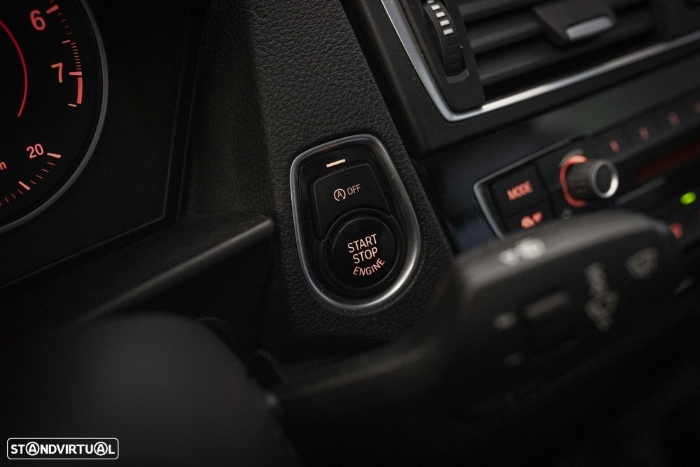 BMW 218 i Coupe Pack M - 16