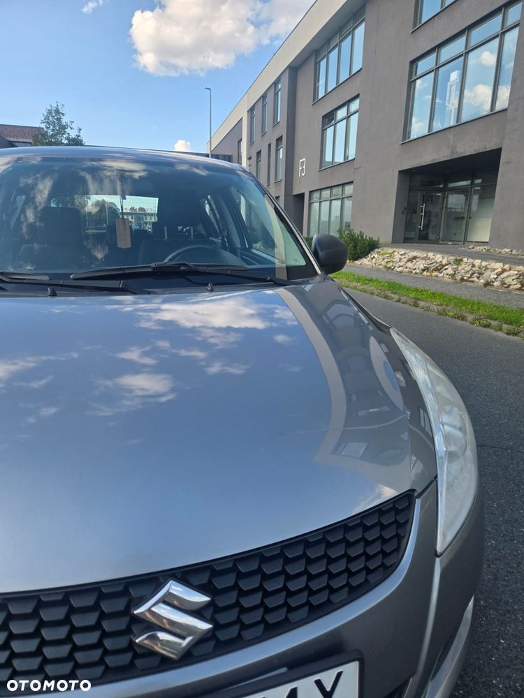Suzuki Swift - 18