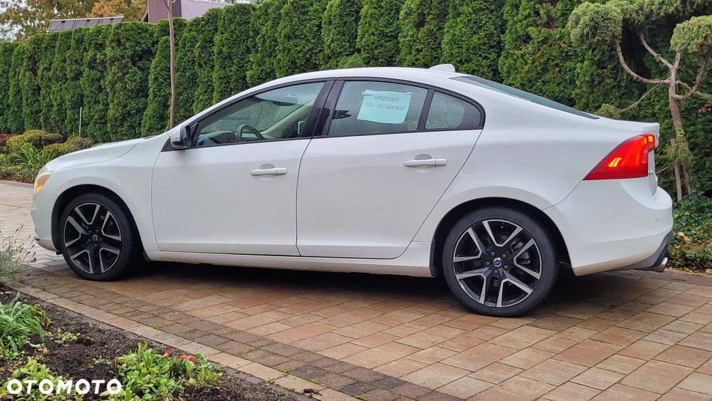 Volvo S60 T5 Drive-E Summum - 3