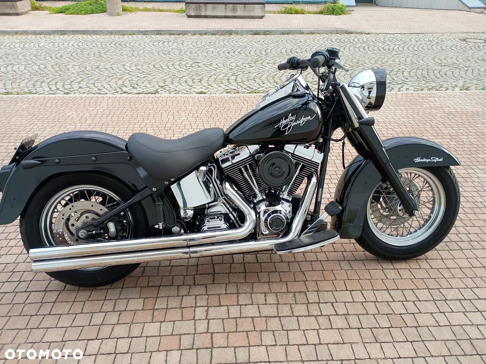 Harley-Davidson Softail Heritage Classic - 2