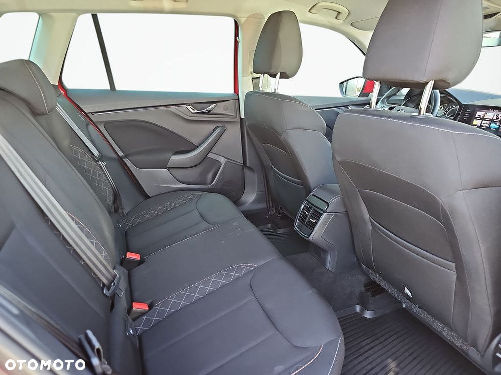 Skoda Kamiq 1.0 TSI Ambition DSG - 12