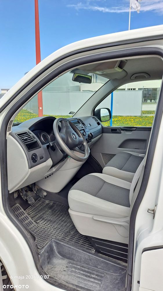 Volkswagen T5 - 8