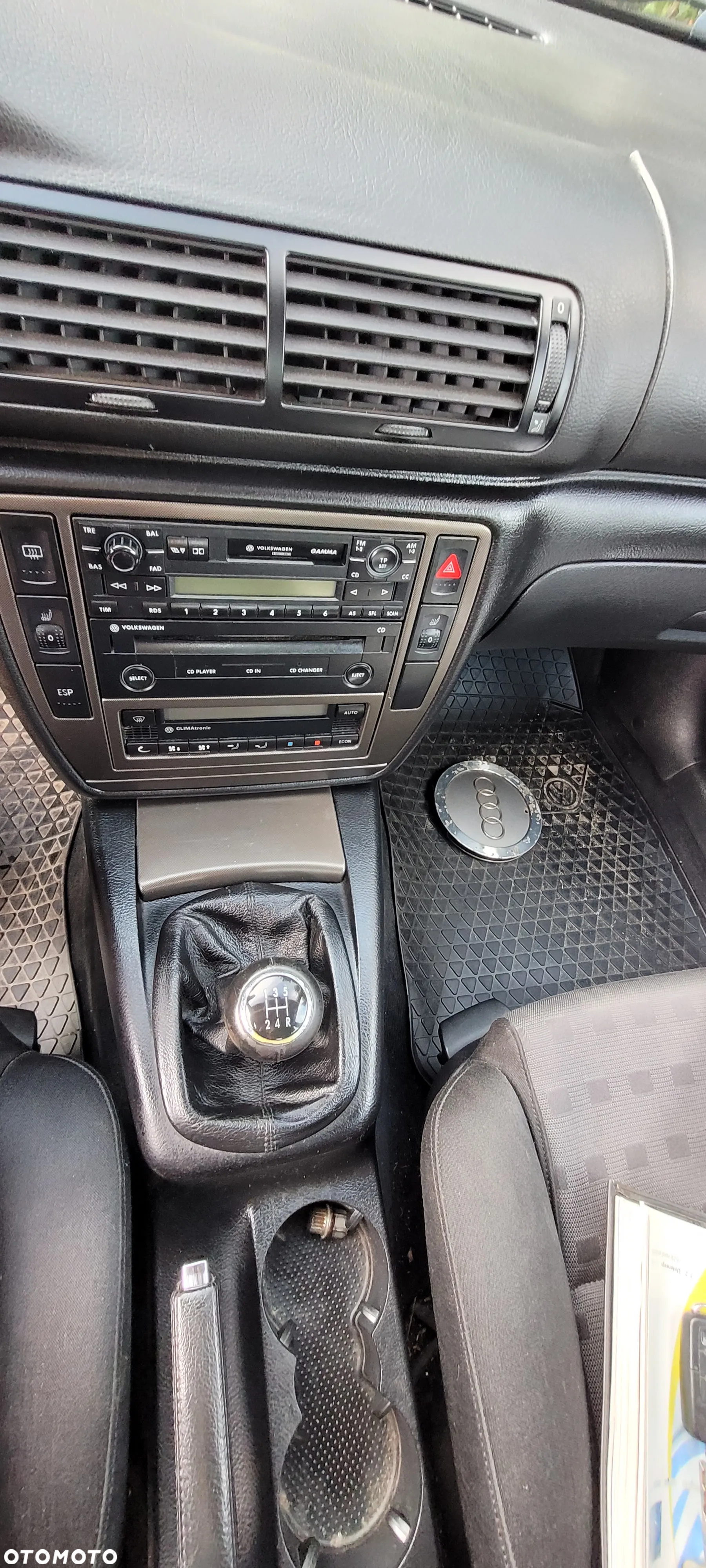 Volkswagen Passat 2.0 Comfortline - 12