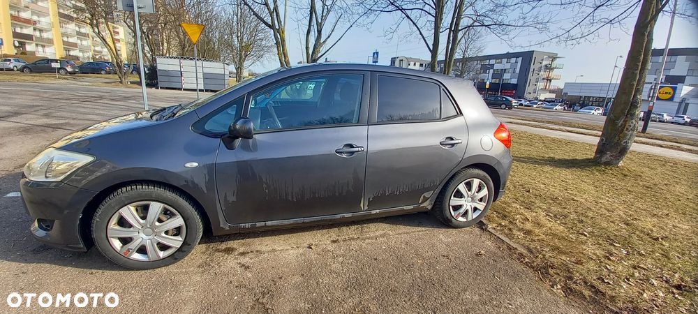 Toyota Auris 1.33 VVT-i 2010 - 2