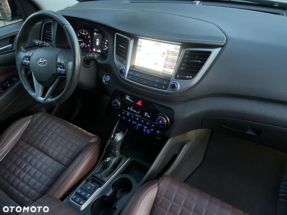 Hyundai Tucson - 25