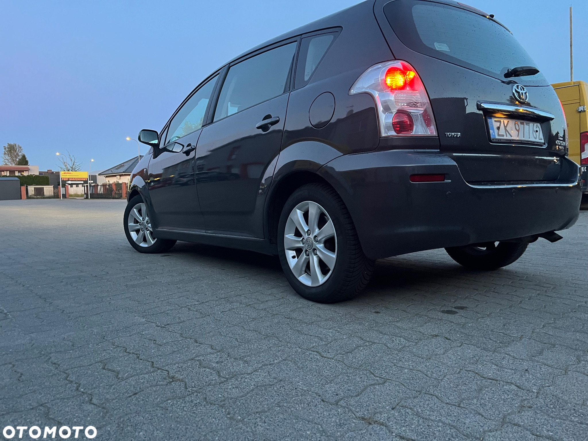 Toyota Corolla Verso 2.2 D-4D Sol + 7os - 2