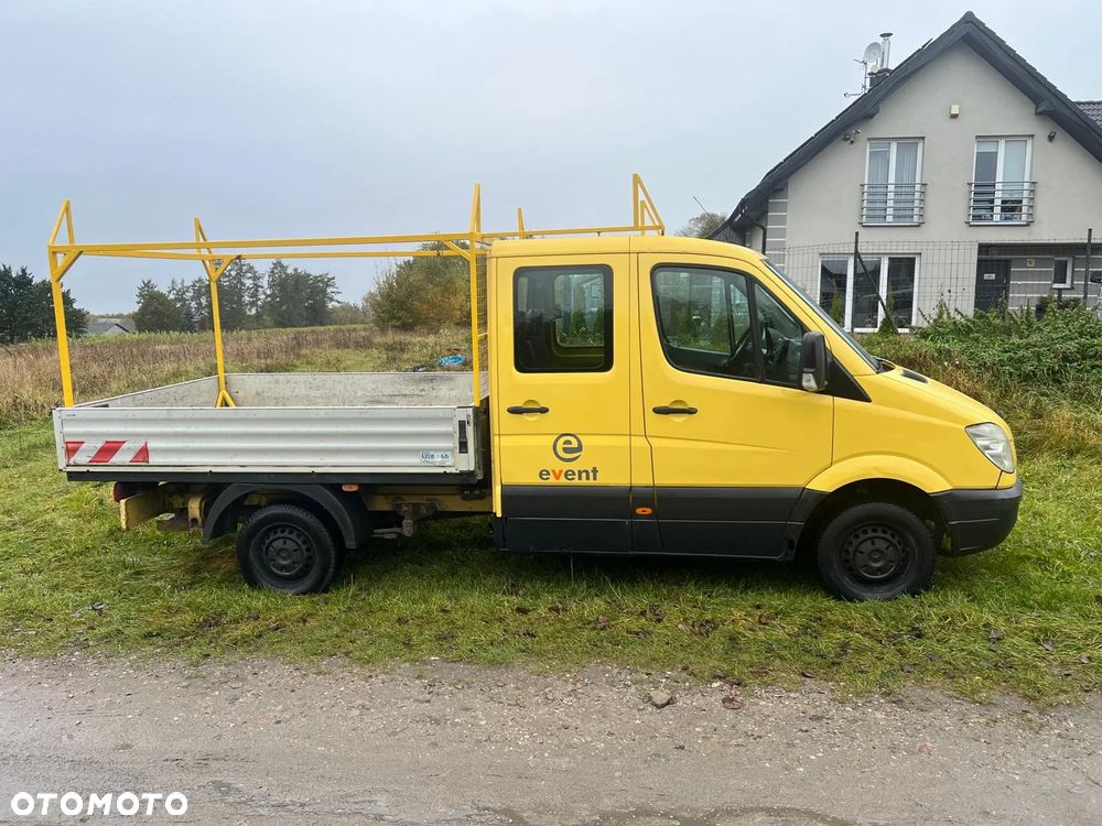 Mercedes-Benz Sprinter - 4