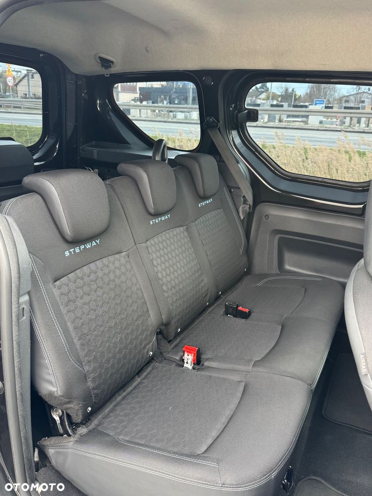 Dacia Dokker TCe 115 Stepway - 12