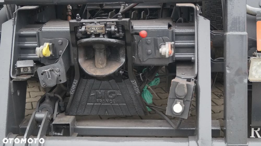 Renault PREMIUM 450 - 12