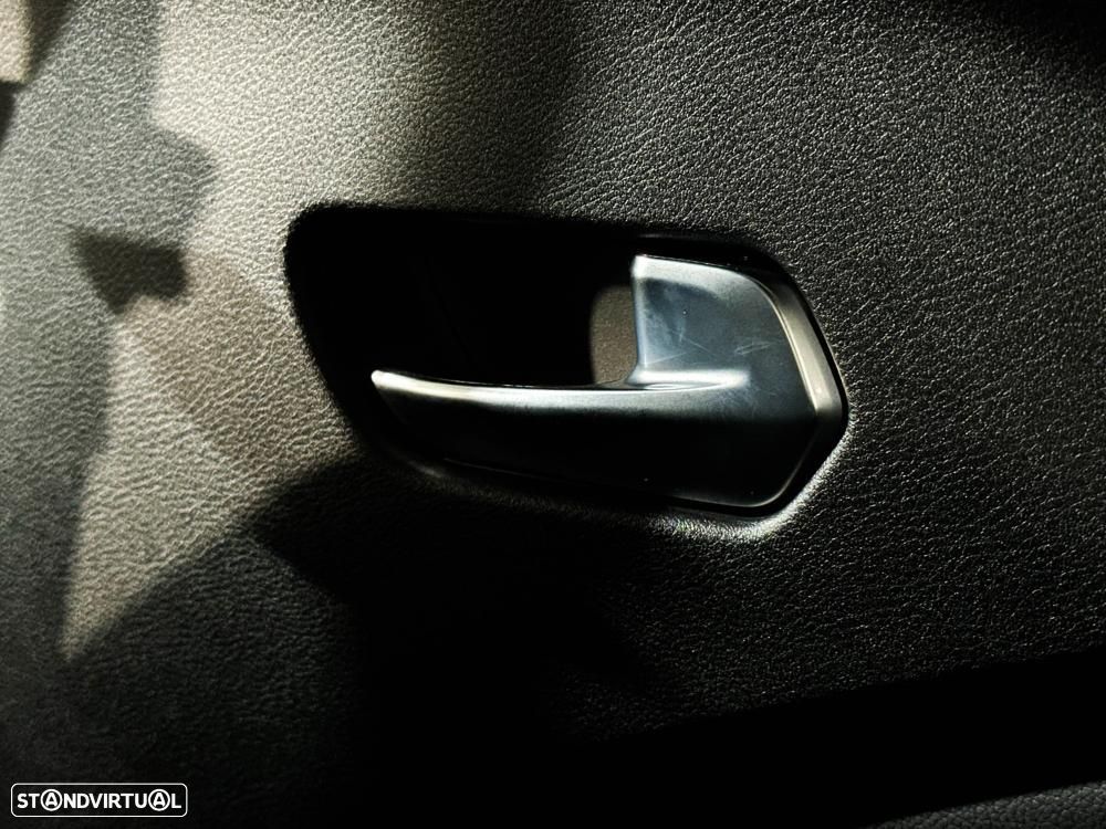 Nissan Juke 1.0 DIG-T Tekna - 29