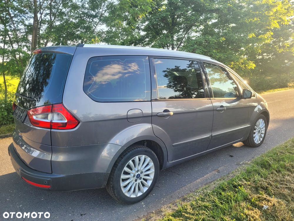 Ford Galaxy - 4