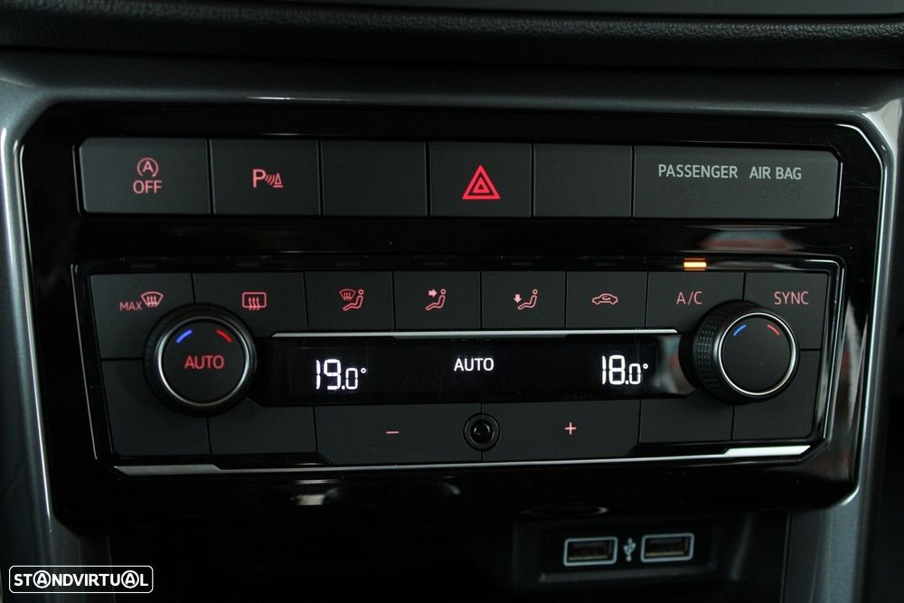 VW T-Cross 1.6 TDI Style - 35