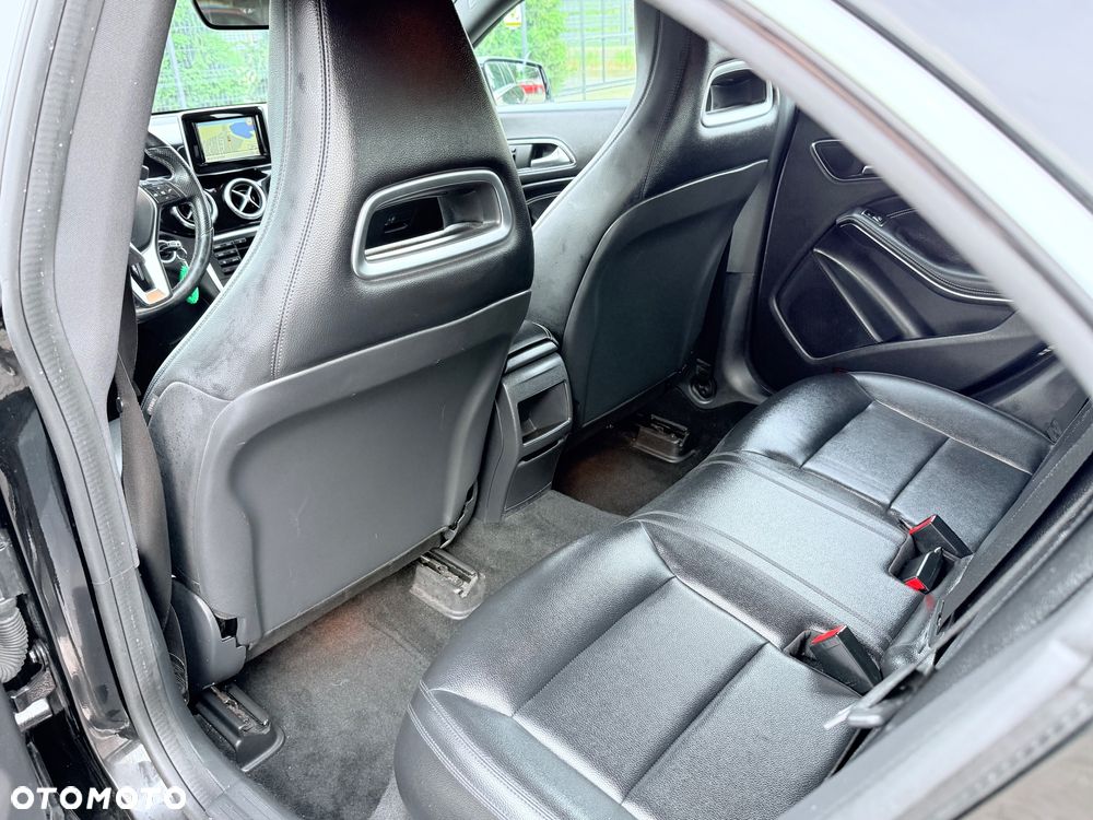 Mercedes-Benz CLA - 5