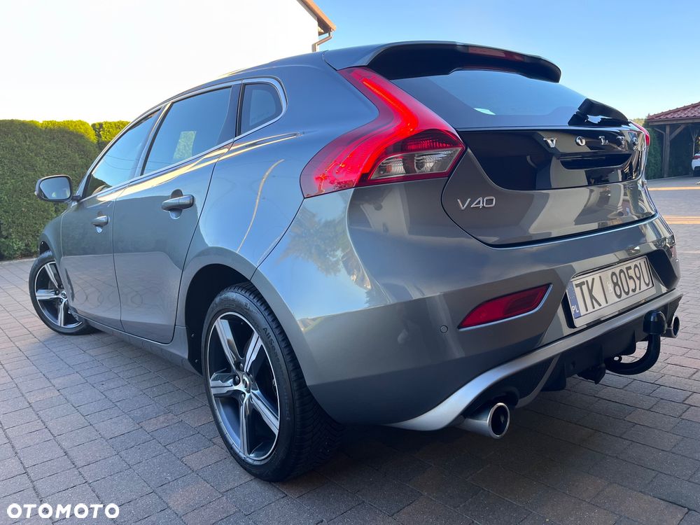 Volvo V40 - 33