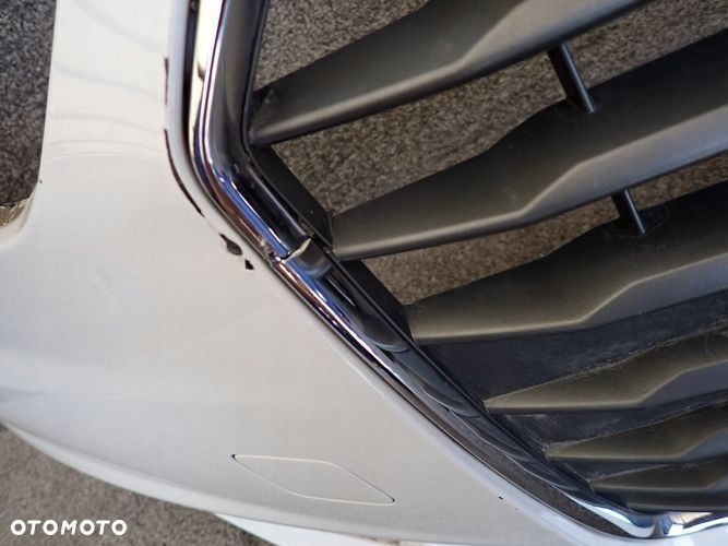 AUDI A1 LIFT 14- zderzak przedni przód - 10