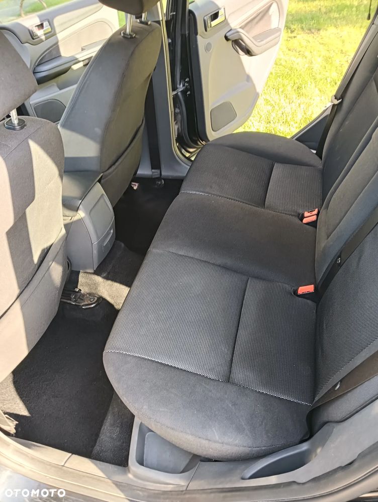 Ford Focus 2.0 Platinium X - 23
