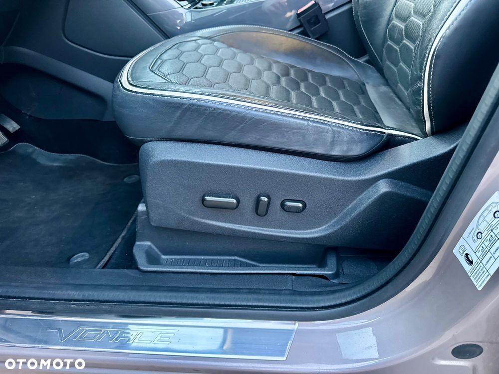 Ford Kuga 1.5 EcoBoost 2x4 Vignale - 22