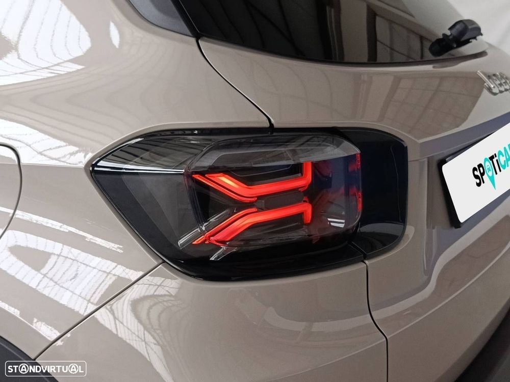 Jeep Avenger 1.2 GSE T3 Summit - 26