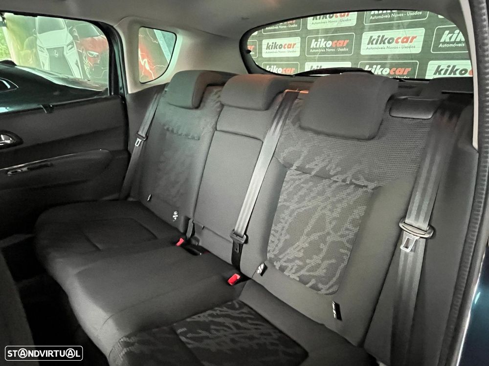 Peugeot 3008 1.6 e-HDi Allure CMP6 - 39