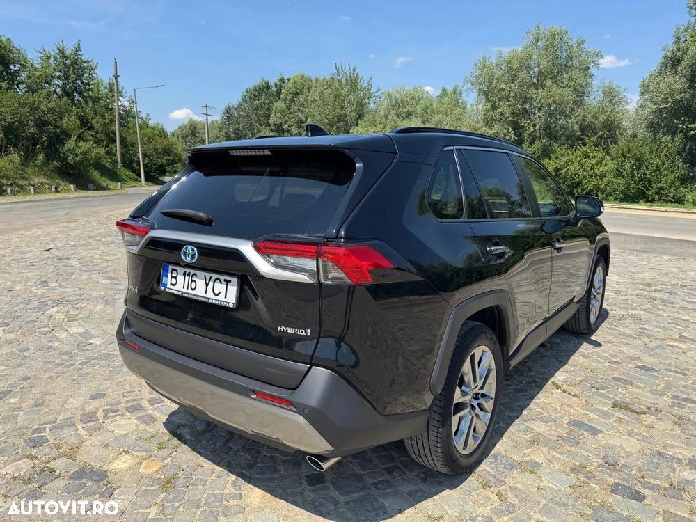 TOYOTA RAV4 2022 — imagine 2