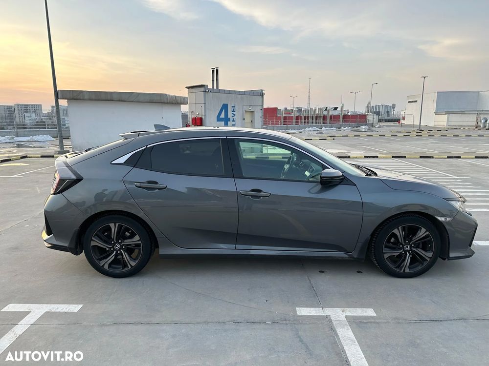 Honda Civic 1.0 VTEC Turbo Elegance Navi - 4