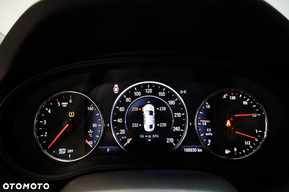 Opel Insignia - 20