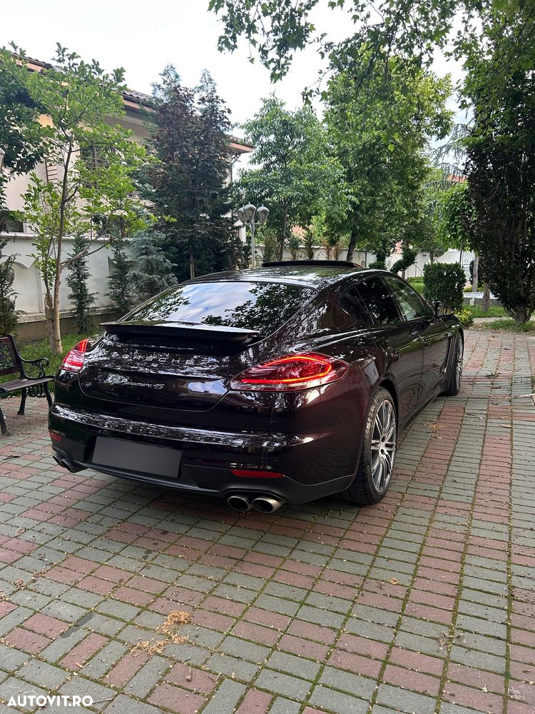 Porsche Panamera 3.0 PDK 4S - 39