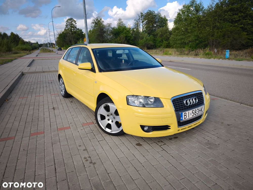 Audi A3 Sportback 1.6 FSI Ambiente - 1