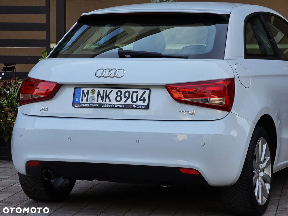 Audi A1 3-drzwiowe 1.2 TFSI S line edition - 24
