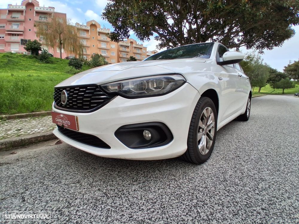 Fiat Tipo 1.3 M-Jet Lounge Tech - 35