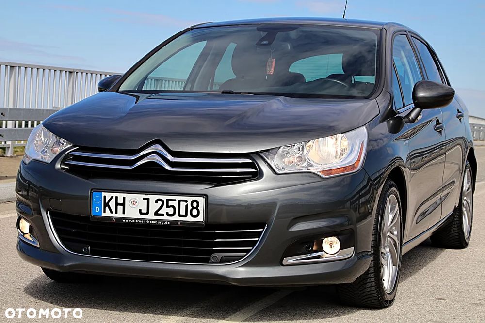 Citroën C4 VTi 120 Exclusive - 3