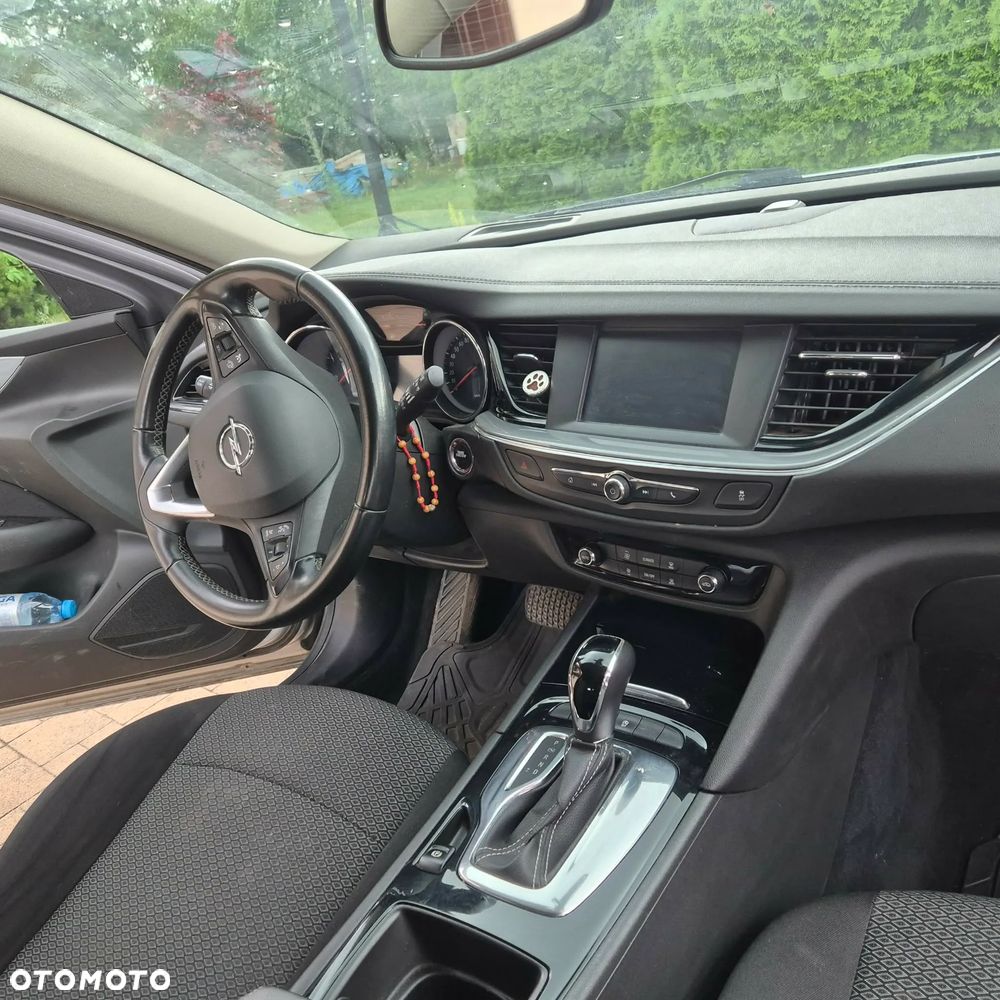 Opel Insignia 2.0 CDTI Edition - 10