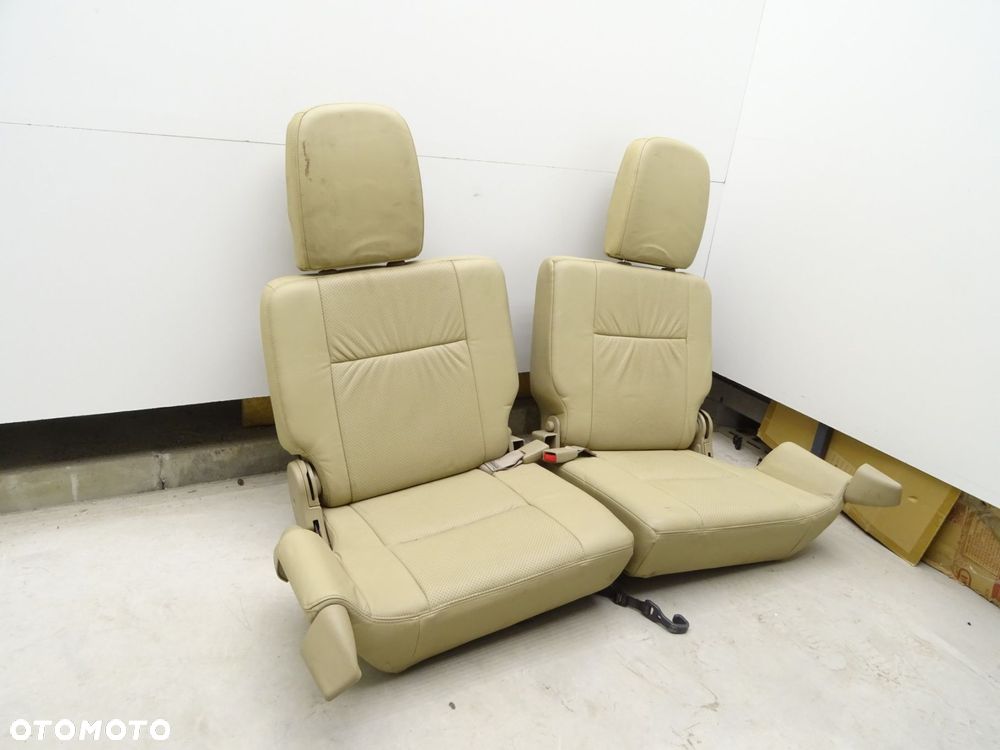 Komplet foteli przód tył bagażnik 7 miejsc nissan patrol gr y61 - 13