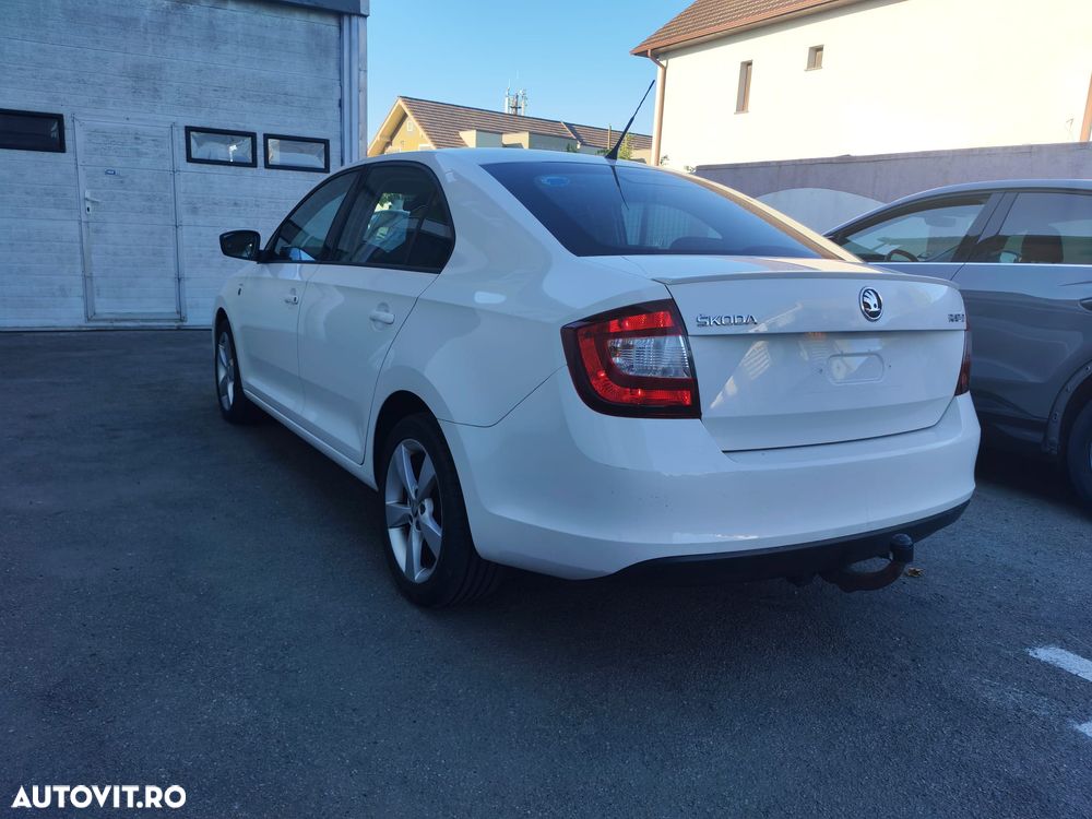 Skoda RAPID 1.4 TSI DSG Elegance Green tec - 4