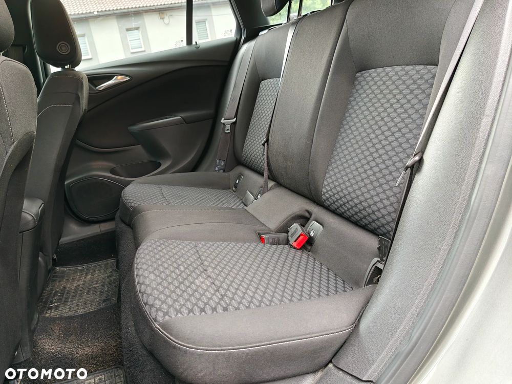 Opel Astra 1.5 CDTI Edition S&S - 29