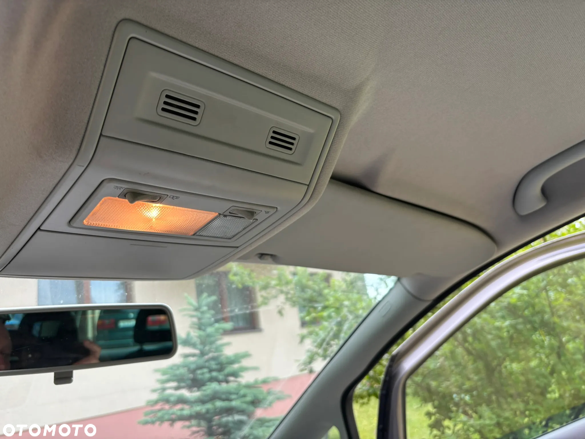 Volkswagen Sharan - 17