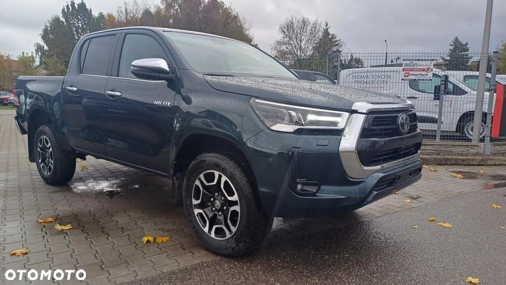 Toyota Hilux - 4