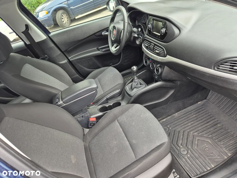 Fiat Tipo 1.4 16v Mirror - 16