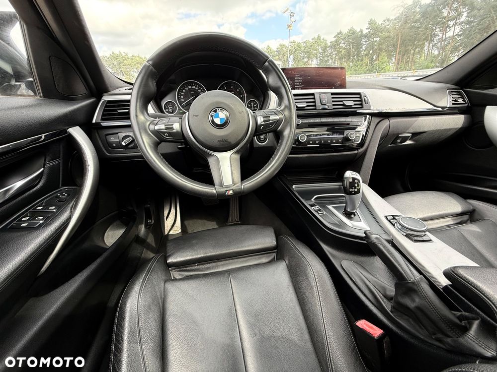 BMW Seria 3 320d M Sport Shadow sport - 15