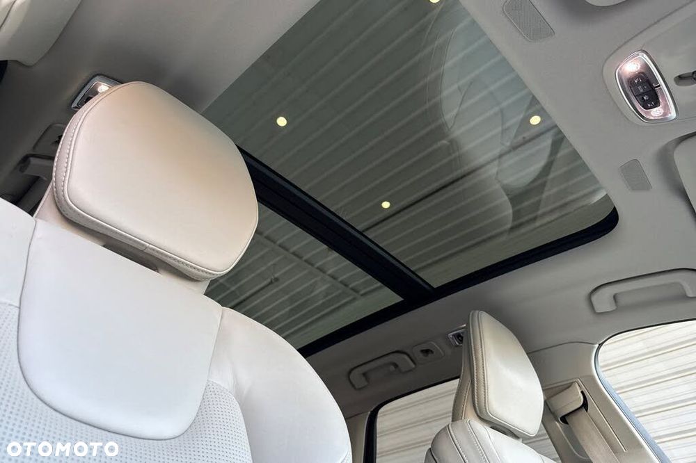 Volvo XC 60 T5 AWD Inscription - 11