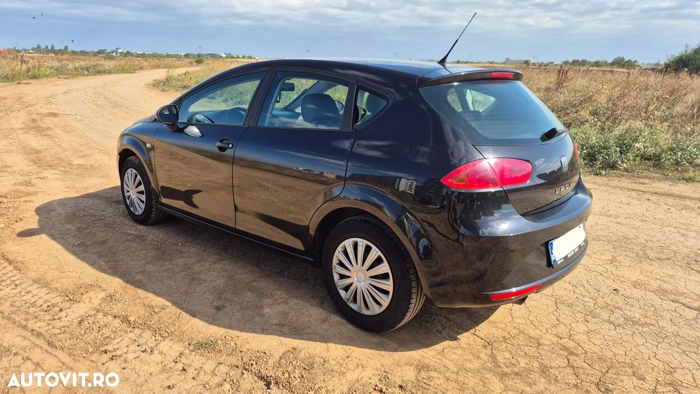 SEAT Leon 2010 — imagine 3