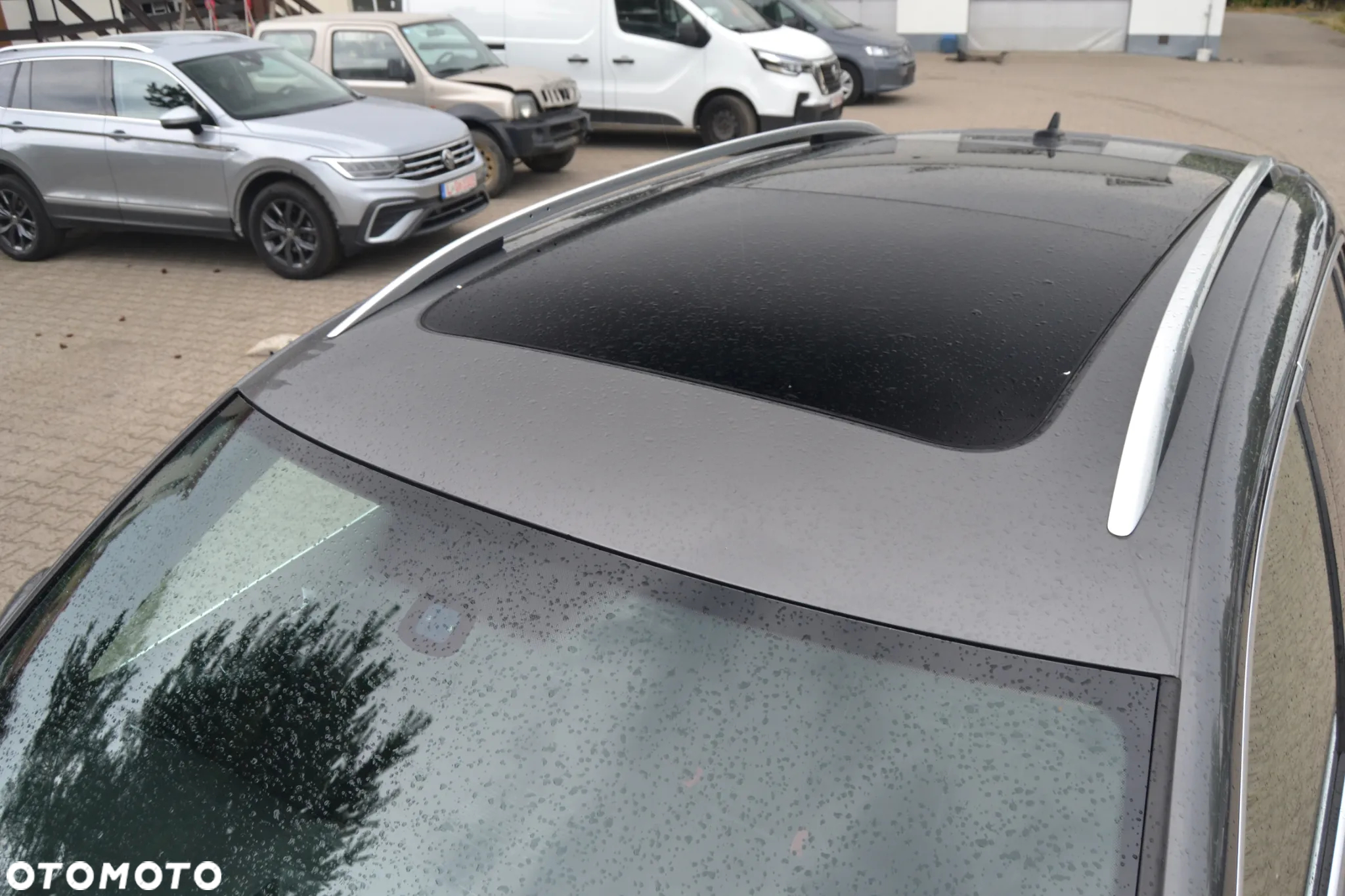 Volkswagen Tiguan 2.0 TDI SCR 4MOTION BlueMotion Technology DSG Lounge Sport & Style - 5