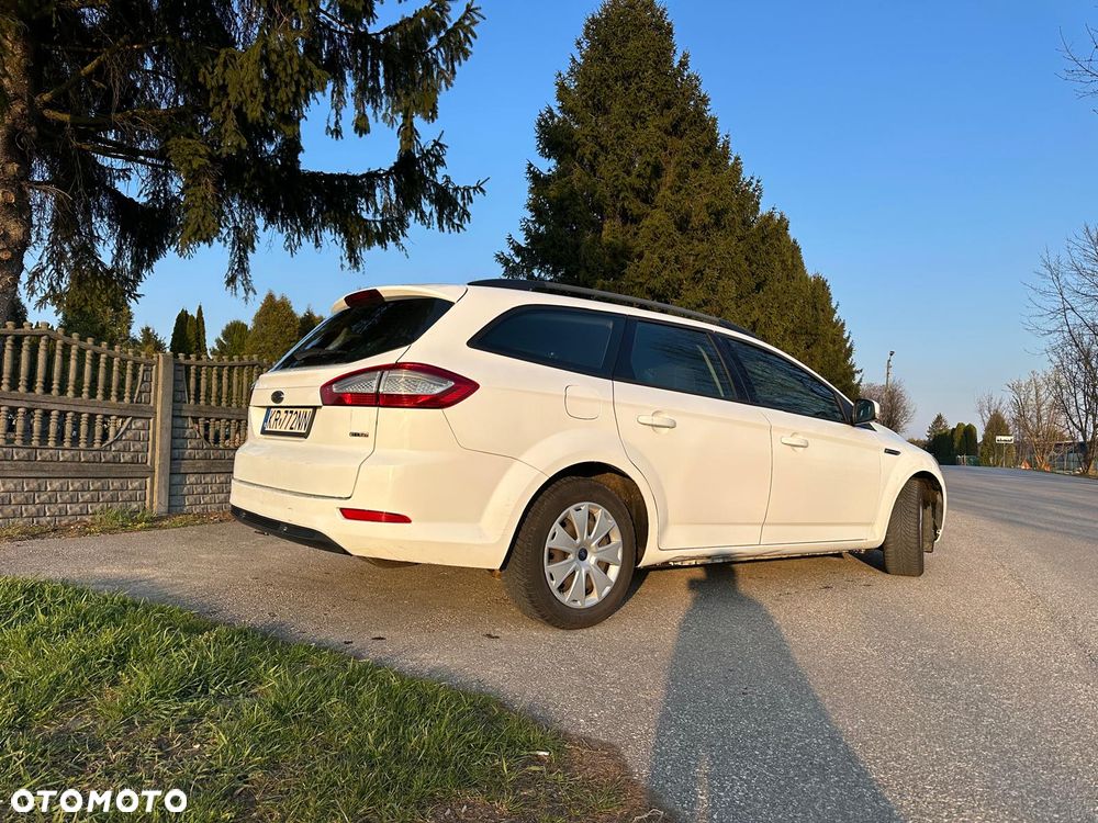 Ford Mondeo 2.0 TDCi Gold X - 4