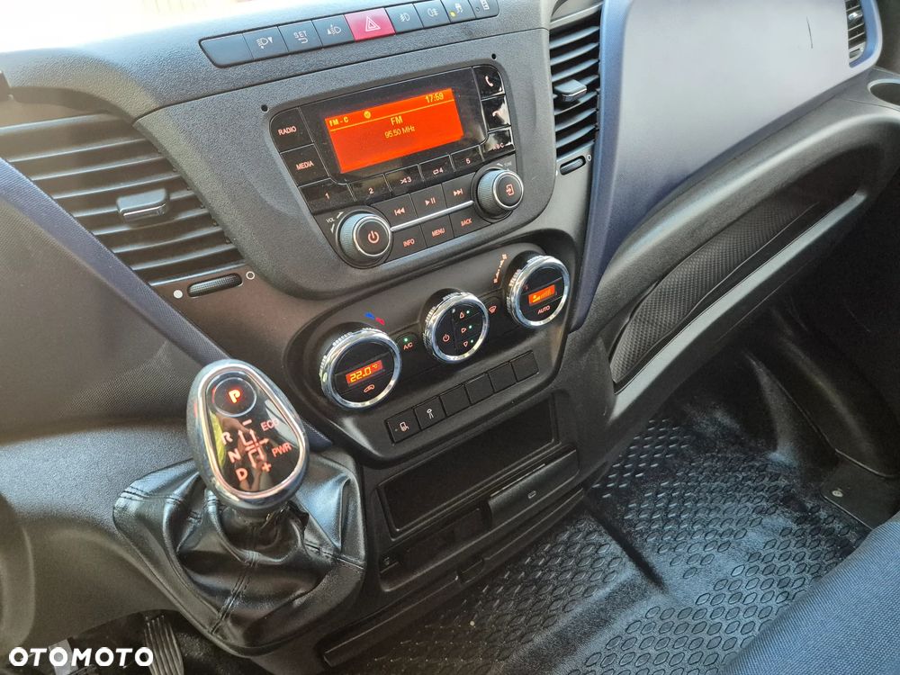 Iveco DAILY 35s18 L3H2 - 6