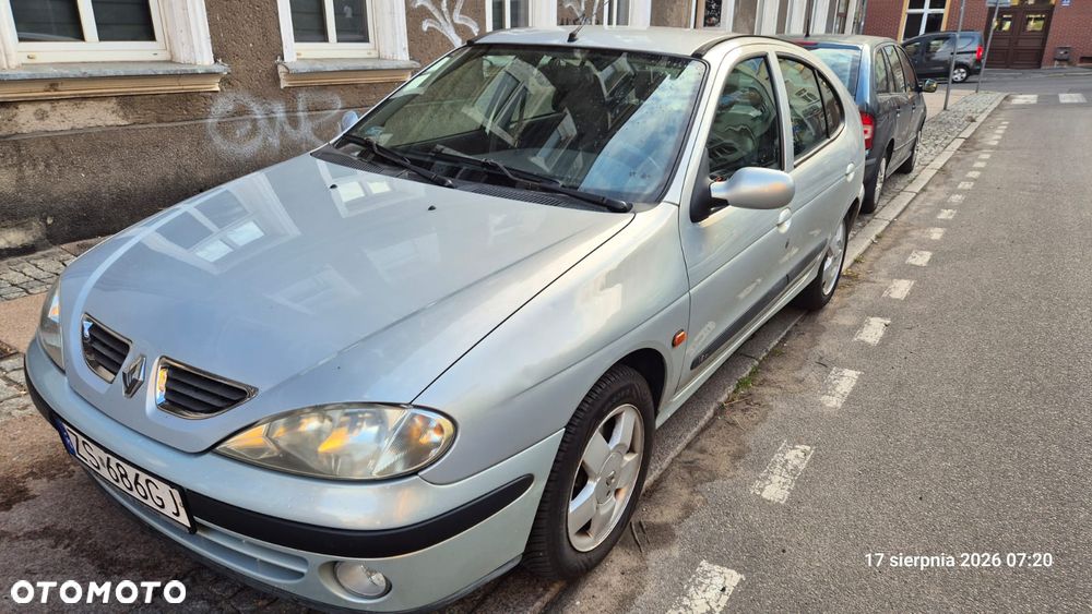Renault Megane 1.6 - 3
