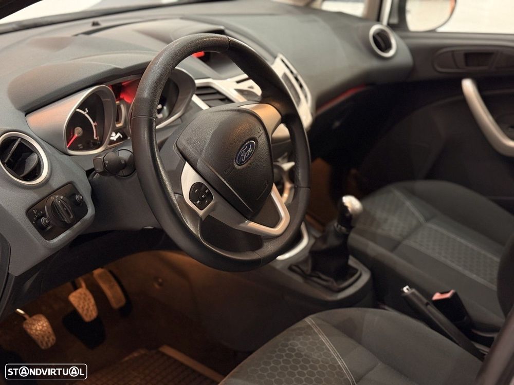 Ford Fiesta 1.25 Titanium - 5