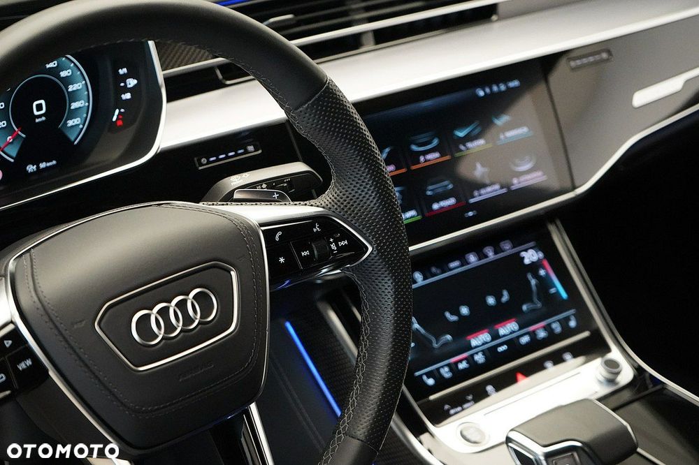 Audi A8 - 17